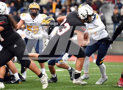 Thumbnail 2 in Yelm vs. Bellevue (WIAA 3A State Semifinal) photogallery.