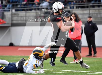 Thumbnail 3 in Yelm vs. Bellevue (WIAA 3A State Semifinal) photogallery.