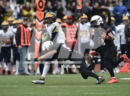 Thumbnail 1 in Yelm vs. Bellevue (WIAA 3A State Semifinal) photogallery.