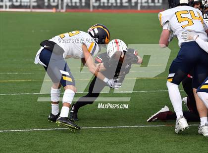 Thumbnail 3 in Yelm vs. Bellevue (WIAA 3A State Semifinal) photogallery.