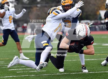 Thumbnail 1 in Yelm vs. Bellevue (WIAA 3A State Semifinal) photogallery.