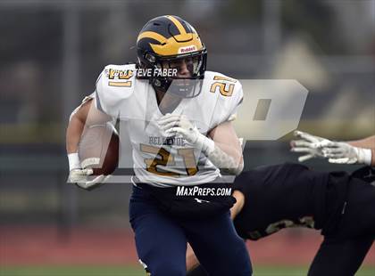 Thumbnail 3 in Yelm vs. Bellevue (WIAA 3A State Semifinal) photogallery.