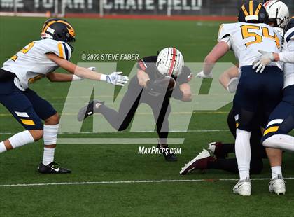 Thumbnail 1 in Yelm vs. Bellevue (WIAA 3A State Semifinal) photogallery.