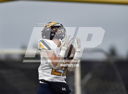 Thumbnail 1 in Yelm vs. Bellevue (WIAA 3A State Semifinal) photogallery.