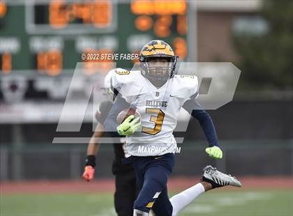Thumbnail 1 in Yelm vs. Bellevue (WIAA 3A State Semifinal) photogallery.