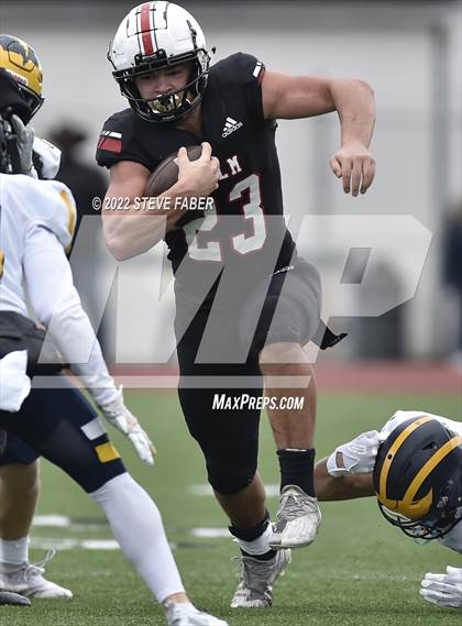 Thumbnail 1 in Yelm vs. Bellevue (WIAA 3A State Semifinal) photogallery.