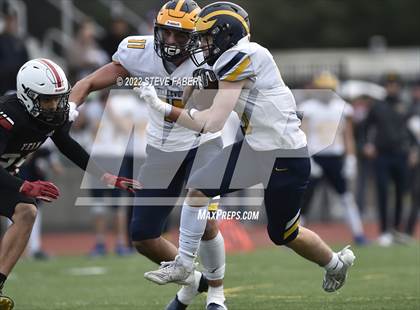 Thumbnail 1 in Yelm vs. Bellevue (WIAA 3A State Semifinal) photogallery.