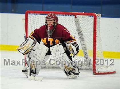 Thumbnail 1 in Sheehan @ Housatonic/Northwestern photogallery.