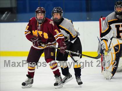 Thumbnail 2 in Sheehan @ Housatonic/Northwestern photogallery.