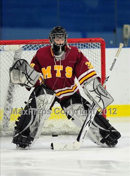 Thumbnail 2 in Sheehan @ Housatonic/Northwestern photogallery.