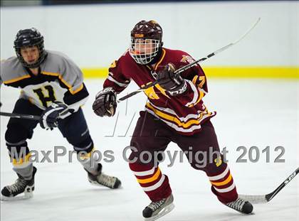Thumbnail 2 in Sheehan @ Housatonic/Northwestern photogallery.
