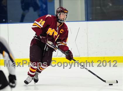Thumbnail 1 in Sheehan @ Housatonic/Northwestern photogallery.