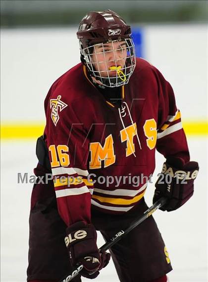 Thumbnail 2 in Sheehan @ Housatonic/Northwestern photogallery.