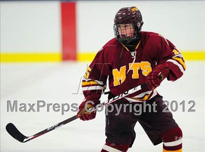 Thumbnail 1 in Sheehan @ Housatonic/Northwestern photogallery.