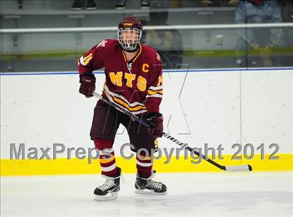 Thumbnail 2 in Sheehan @ Housatonic/Northwestern photogallery.