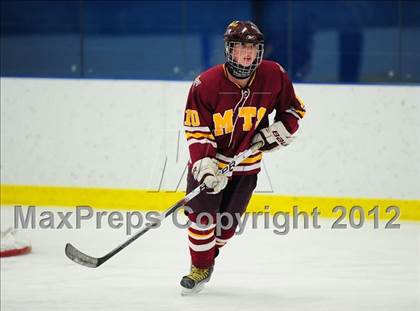 Thumbnail 2 in Sheehan @ Housatonic/Northwestern photogallery.
