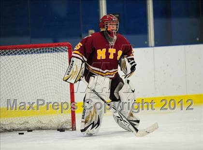 Thumbnail 2 in Sheehan @ Housatonic/Northwestern photogallery.