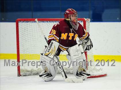 Thumbnail 2 in Sheehan @ Housatonic/Northwestern photogallery.