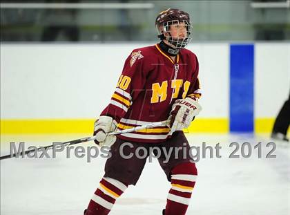 Thumbnail 3 in Sheehan @ Housatonic/Northwestern photogallery.