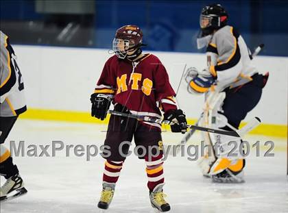 Thumbnail 2 in Sheehan @ Housatonic/Northwestern photogallery.