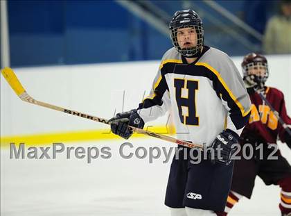 Thumbnail 1 in Sheehan @ Housatonic/Northwestern photogallery.