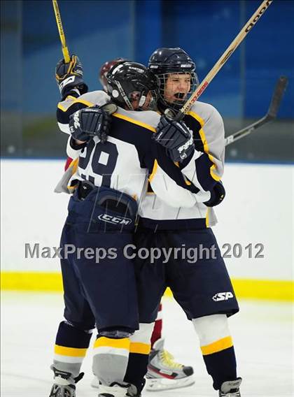 Thumbnail 2 in Sheehan @ Housatonic/Northwestern photogallery.