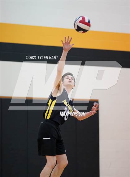 Thumbnail 1 in Center Grove @ Avon photogallery.
