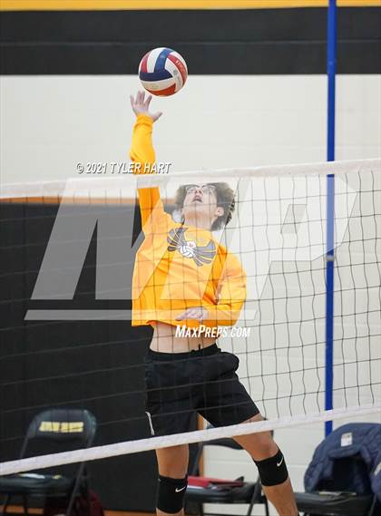 Thumbnail 3 in Center Grove @ Avon photogallery.