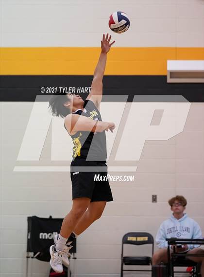 Thumbnail 1 in Center Grove @ Avon photogallery.