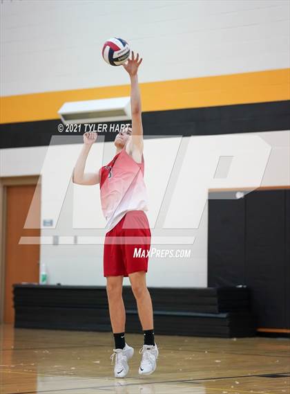 Thumbnail 3 in Center Grove @ Avon photogallery.