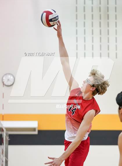 Thumbnail 1 in Center Grove @ Avon photogallery.