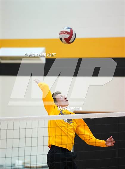 Thumbnail 1 in Center Grove @ Avon photogallery.
