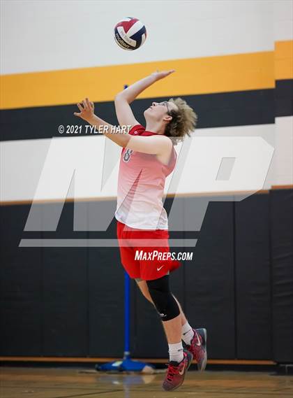 Thumbnail 2 in Center Grove @ Avon photogallery.