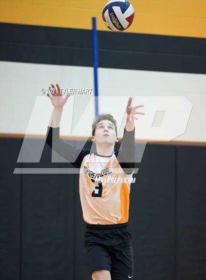 Thumbnail 3 in Center Grove @ Avon photogallery.