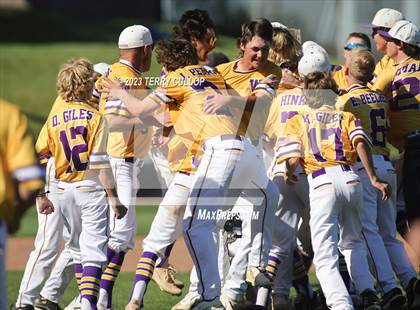 Thumbnail 2 in Altamont vs. Wayne (UHSAA 1A Final) photogallery.