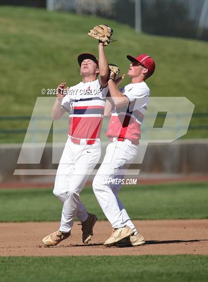 Thumbnail 2 in Altamont vs. Wayne (UHSAA 1A Final) photogallery.