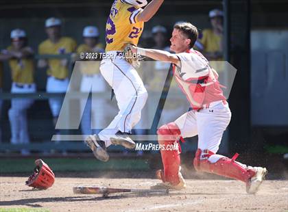 Thumbnail 3 in Altamont vs. Wayne (UHSAA 1A Final) photogallery.
