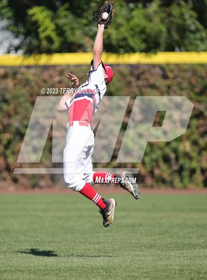 Thumbnail 3 in Altamont vs. Wayne (UHSAA 1A Final) photogallery.