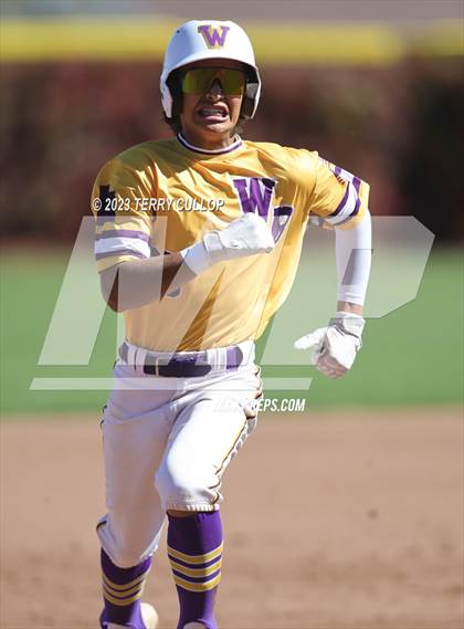Thumbnail 2 in Altamont vs. Wayne (UHSAA 1A Final) photogallery.