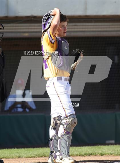 Thumbnail 2 in Altamont vs. Wayne (UHSAA 1A Final) photogallery.