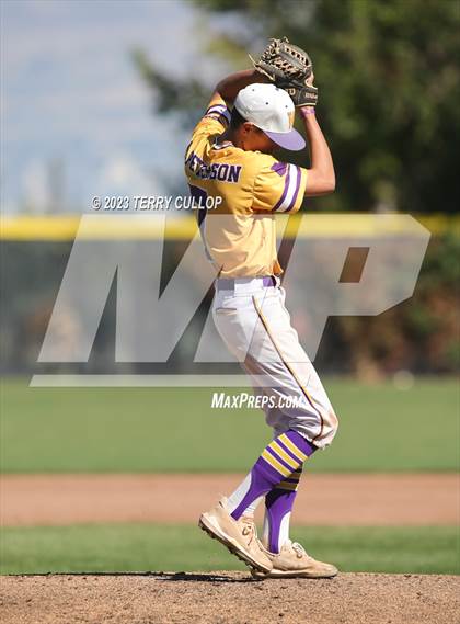Thumbnail 2 in Altamont vs. Wayne (UHSAA 1A Final) photogallery.