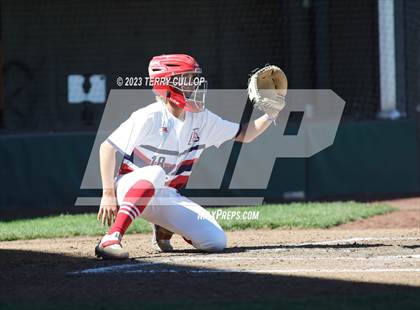 Thumbnail 1 in Altamont vs. Wayne (UHSAA 1A Final) photogallery.