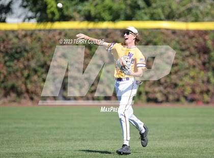 Thumbnail 2 in Altamont vs. Wayne (UHSAA 1A Final) photogallery.