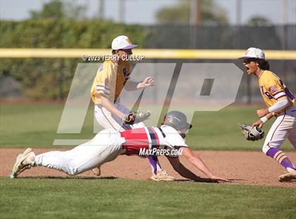 Thumbnail 2 in Altamont vs. Wayne (UHSAA 1A Final) photogallery.