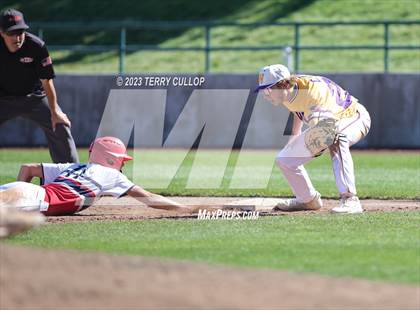 Thumbnail 2 in Altamont vs. Wayne (UHSAA 1A Final) photogallery.