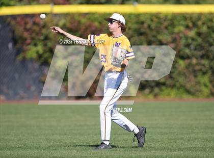 Thumbnail 3 in Altamont vs. Wayne (UHSAA 1A Final) photogallery.