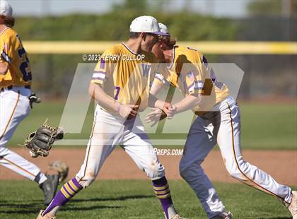 Thumbnail 2 in Altamont vs. Wayne (UHSAA 1A Final) photogallery.