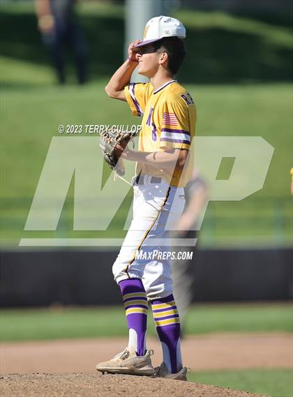 Thumbnail 2 in Altamont vs. Wayne (UHSAA 1A Final) photogallery.