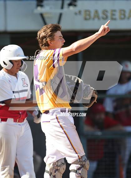Thumbnail 2 in Altamont vs. Wayne (UHSAA 1A Final) photogallery.