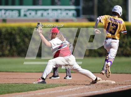 Thumbnail 2 in Altamont vs. Wayne (UHSAA 1A Final) photogallery.